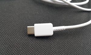 Cable-USB-Type-C-Galaxy-S8-Plus-05