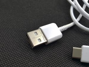 Cable-USB-Type-C-Galaxy-S8-Plus-06